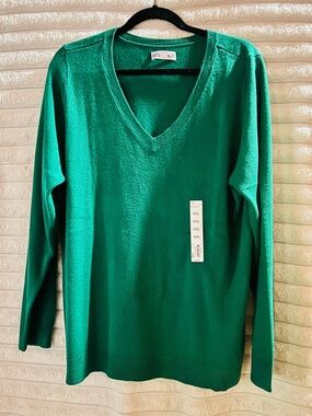 croft & barrow Emerald Green V-Neck Sweater - Women's